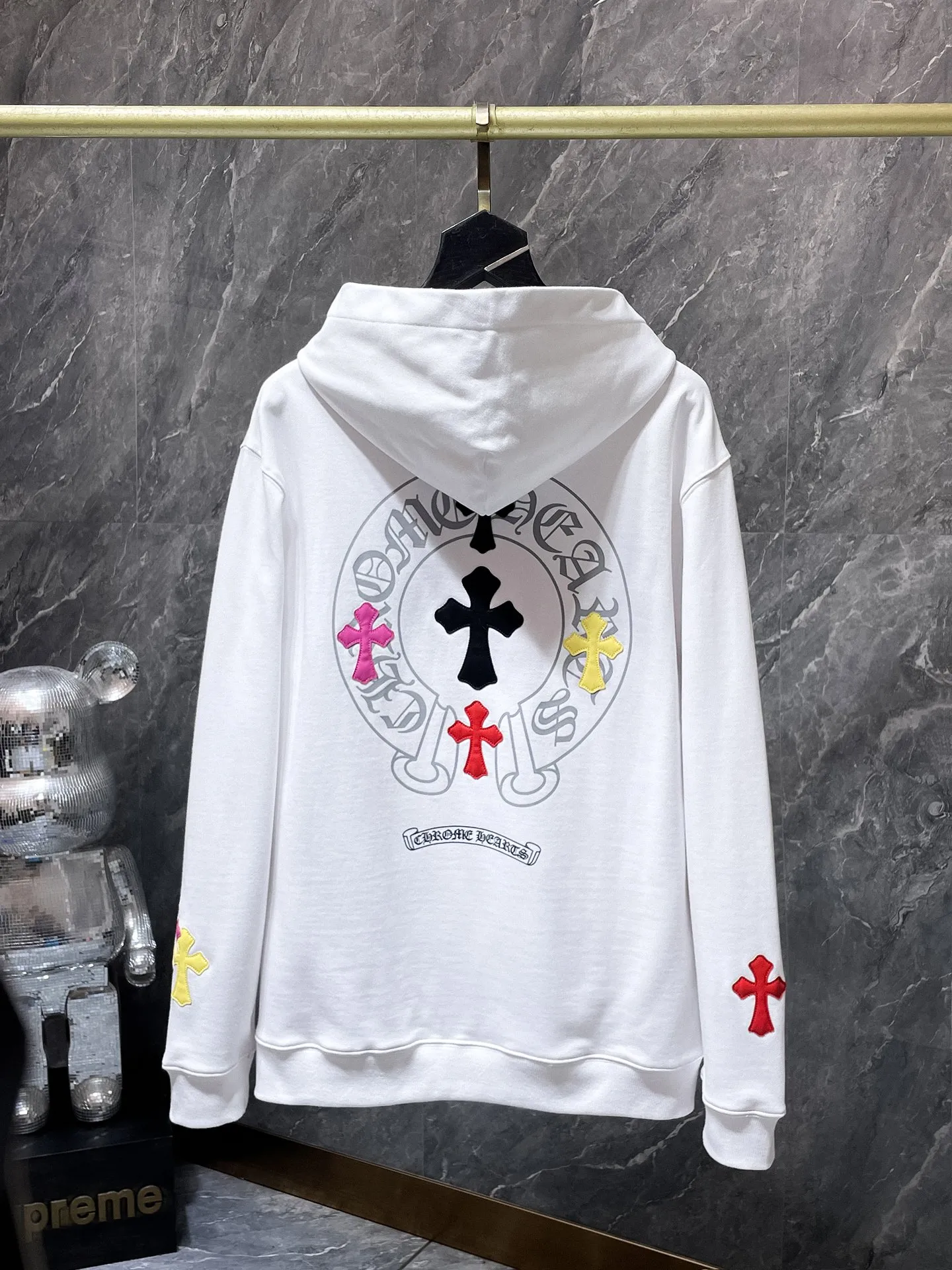 P250 Chrome Hearts Autumn and Winter 2025 Counter Synchronization Chrome Colorful Cross Piece Leather Sanskrit Horseshoe Hooded Sweatshirt Improved Customized Version 1:1 High Weight High Quality Fabric Recommended Color: White Black Size: S, M, L, XL